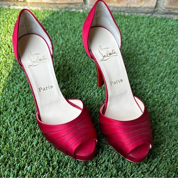 Louboutin Armadillo heels NEW - Picture 2 of 9